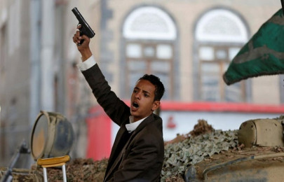 saudi led coalition intensifies yemen air strikes after saleh s death saudi led coalition intensifies yemen air strikes after saleh s death