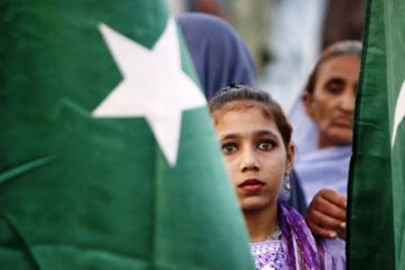 pay no attention to me i am just a pakistani citizen