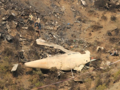 relatives of havelian crash victims still don t know why plane went down relatives of havelian crash victims still don t know why plane went down