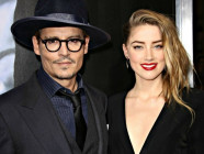 did johnny depp take dig at amber heard with plant eating moment actor draws attention for bizarre act at vegas event