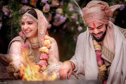 it s official anushka sharma and virat kohli are married