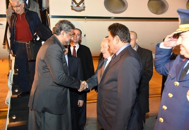 pm abbasi is welcomed on arrival in istanbul on december 12 2017 photo app pm abbasi is welcomed on arrival in istanbul on december 12 2017 photo app