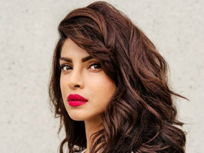 priyanka chopra honoured with mother teresa memorial award