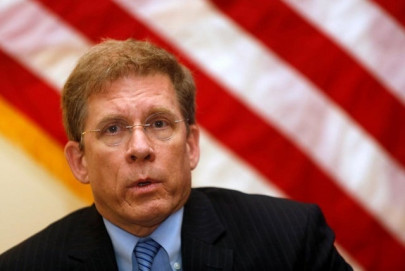us urges cambodia to reverse steps against democracy us urges cambodia to reverse steps against democracy