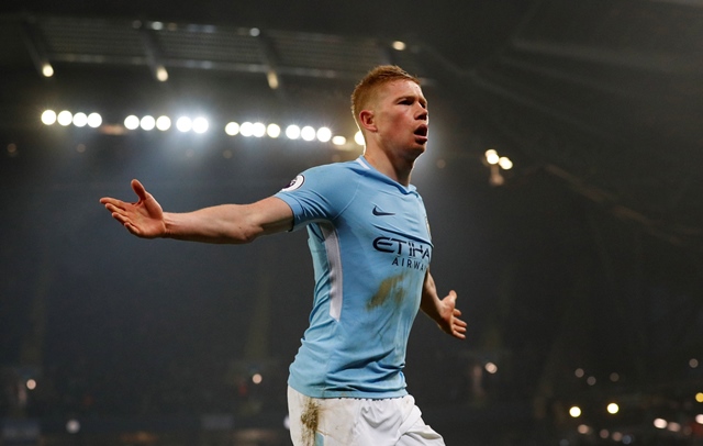 premier league   manchester city vs tottenham hotspur   etihad stadium manchester britain   december 16 2017 manchester city 039 s kevin de bruyne celebrates scoring their second goal photo reuters