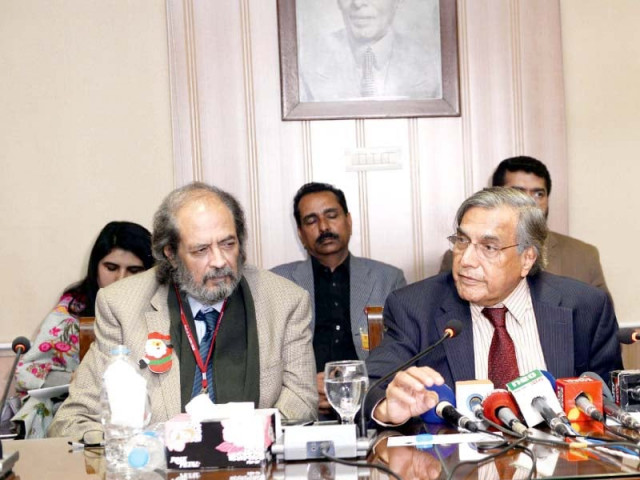 punjab higher education commission chairperson dr muhammad nizamuddin speaks at a press conference at gcu photo express punjab higher education commission chairperson dr muhammad nizamuddin speaks at a press conference at gcu photo express