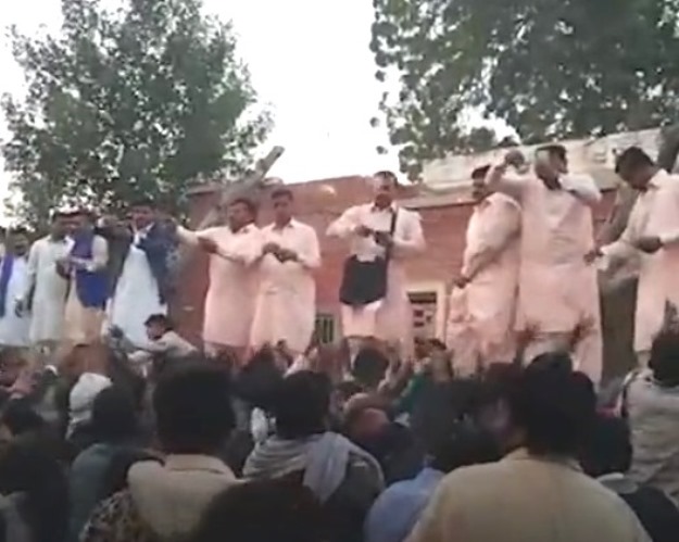 it rained dollars riyals and cell phones at a khanpur wedding