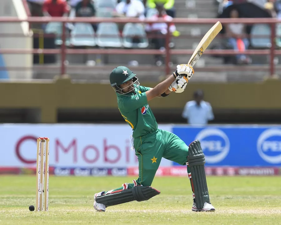 doing a kohli babar azam believes his comparison to the indian captain is unjustified but he d love to do what the batting start has done for his country photo afp doing a kohli babar azam believes his comparison to the indian captain is unjustified but he d love to do what the batting start has done for his country photo afp