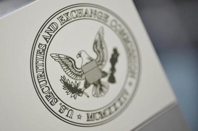 the us securities and exchange commission logo adorns an office door at the sec headquarters in washington june 24 2011 photo reuters