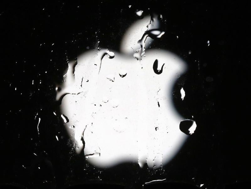 a logo of apple is seen in this september 23 2014 illustration photo in sarajevo photo reuters