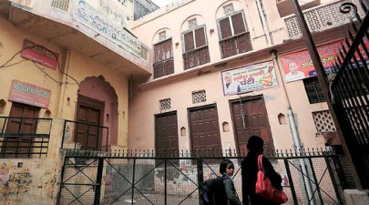 indian muslim family buys house in hindu area gets accused of land jihad indian muslim family buys house in hindu area gets accused of land jihad