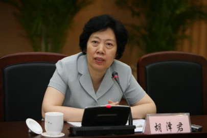 china punishes over 8 000 people for misuse of government funds xinhua