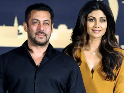 fir lodged in mumbai against salman shilpa for using pejoratives