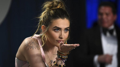 michael jackson s daughter paris jackson releases debut album