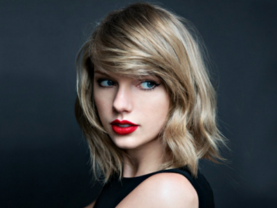 taylor swift stuns onlookers by changing a fan s life taylor swift stuns onlookers by changing a fan s life