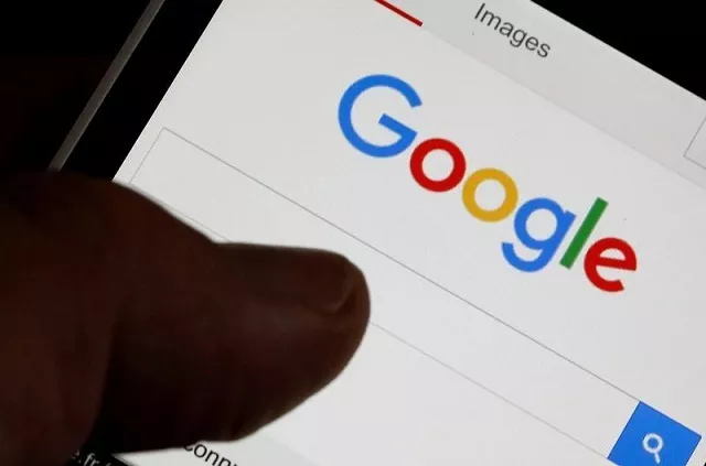 a man holds his smartphone which displays the google home page in this picture illustration taken in bordeaux southwestern france august 22 2016 photo reuters a man holds his smartphone which displays the google home page in this picture illustration taken in bordeaux southwestern france august 22 2016 photo reuters