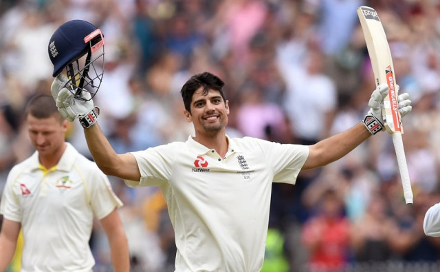 england 039 s batsman alastair cook r celebrates scoring his double century against australia on the third day of the fourth ashes cricket test match at the mcg in melbourne on december 28 2017 photo afp england 039 s batsman alastair cook r celebrates scoring his double century against australia on the third day of the fourth ashes cricket test match at the mcg in melbourne on december 28 2017 photo afp