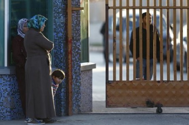 file photo syrian women wait for their relatives from syria at turkey 039 s oncupinar border crossing on the turkish syrian border in the southeastern city of kilis turkey february 9 2016 photo reuters