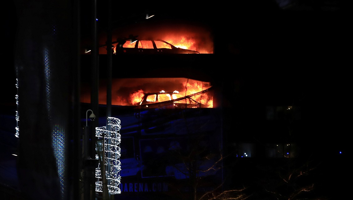 cars are seen on fire during a serious blaze in a multi storey car park in liverpool britain december 31 2017 photo reuters