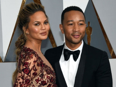chrissy teigen and john legend accused of being involved with pedophile ring chrissy teigen and john legend accused of being involved with pedophile ring