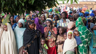 hundreds flee clashes in central africa