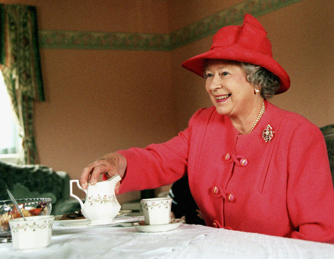 PHOTO: DAILY MIRROR