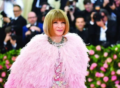 wintour steps down from us vogue wintour steps down from us vogue