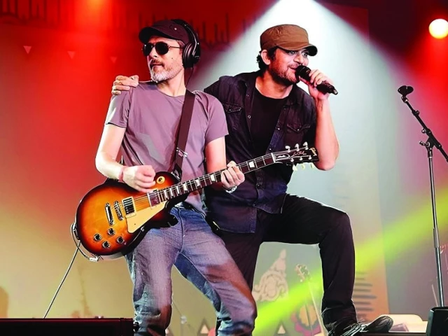 the pop duo remained committed to their vision photo file the pop duo remained committed to their vision photo file