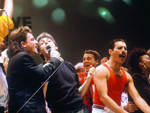 freddie mercury paul mccartney among iconic lineup photo file freddie mercury paul mccartney among iconic lineup photo file