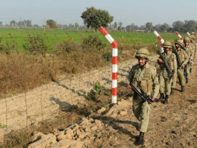 pakistan army kills indian soldier injures two others in retaliatory firing along working boundary pakistan army kills indian soldier injures two others in retaliatory firing along working boundary