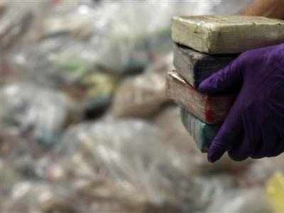 cocaine worth 2 5m washes up on philippine seashore cocaine worth 2 5m washes up on philippine seashore