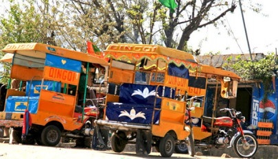 illegal rickshaws ply freely in city illegal rickshaws ply freely in city