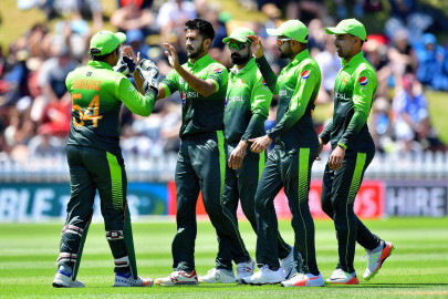 ajmal urges bowlers to improve in second odi ajmal urges bowlers to improve in second odi