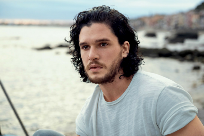 video of got star kit harington getting kicked out of new york bar goes viral