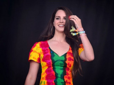 lana del rey sued by radiohead for copying creep lana del rey sued by radiohead for copying creep