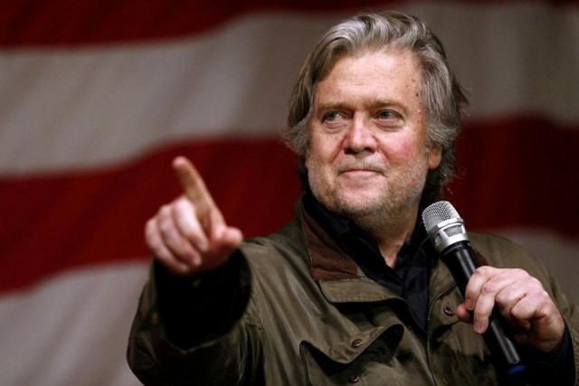 former white house chief strategist steve bannon speaks during a campaign event for republican candidate for us senate judge roy moore in fairhope alabama us december 5 2017 photo reuters