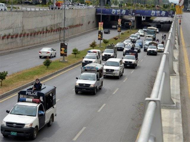 top judge takes notice of traffic blockades for vvips movement