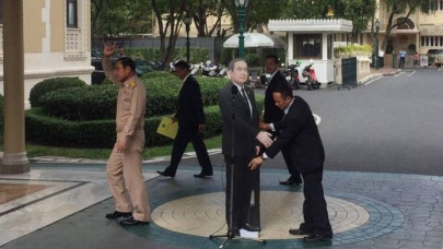 thai pm asks reporters to direct questions towards his cardboard replica thai pm asks reporters to direct questions towards his cardboard replica