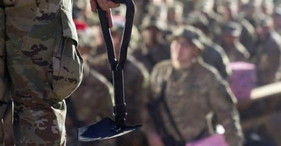 surrender or be shot in the face senior us soldier tells islamic state surrender or be shot in the face senior us soldier tells islamic state