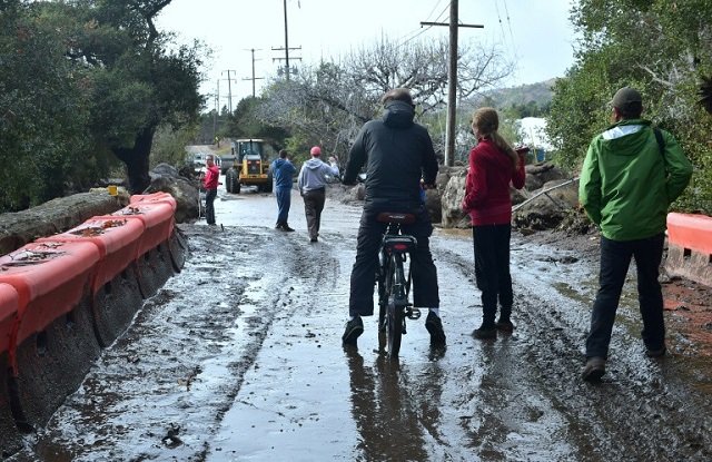 residents survey damage from mudslides in california photo afp