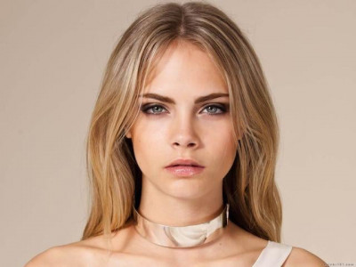 supermodel cara delevingne lends support to justiceforzainab supermodel cara delevingne lends support to justiceforzainab