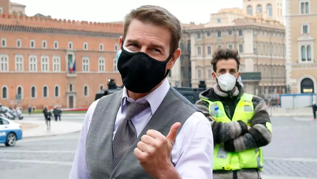 mission impossible 7 crew members resign over tom cruise s stint mission impossible 7 crew members resign over tom cruise s stint