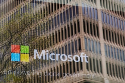 microsoft tops thomson reuters top 100 global tech leaders list