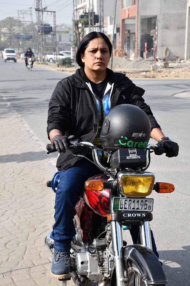 exclusive lahore woman sets new precedent as female bike captain