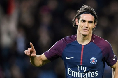 cavani matches zlatan record