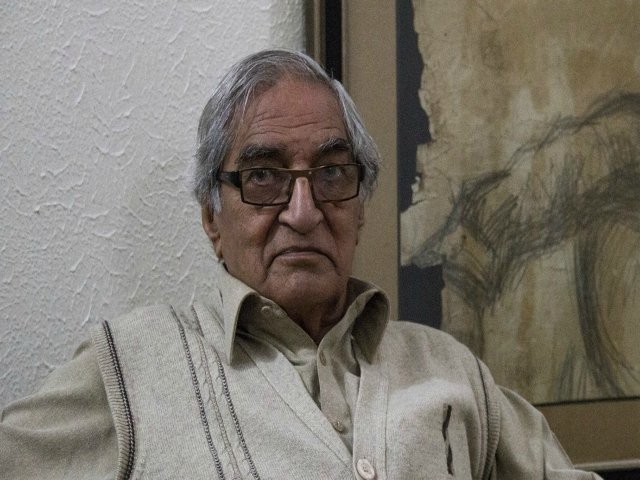 literary community mourns the loss of famous writer munnu bhai