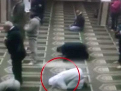 egyptian man breathes his last while prostrating in prayer at mosque egyptian man breathes his last while prostrating in prayer at mosque