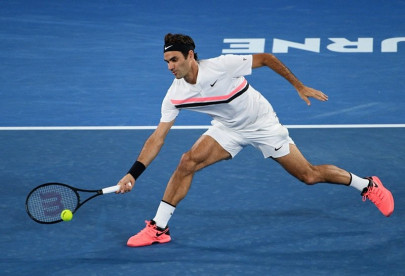 federer eases past gasquet federer eases past gasquet