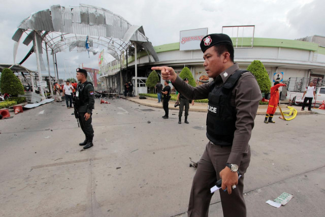 security forces are seen at the site of a bomb attack in thailand photo reuters security forces are seen at the site of a bomb attack in thailand photo reuters