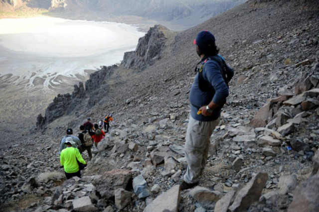 tourist visa leniency to be implemented photo afp tourist visa leniency to be implemented photo afp